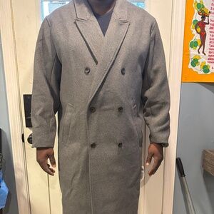 Never worn Men’s Oversized trench coat
